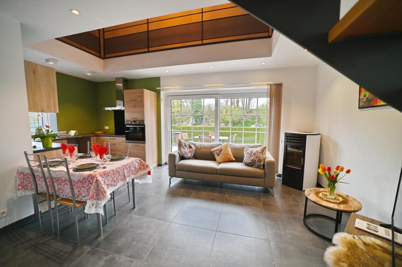 La Petite Maison Dans La Prairie Hotton Esterno foto